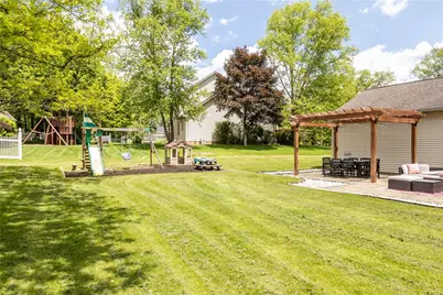 7 Carriage Ln, Pine Township, PA 16127 - Photo 35