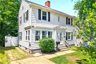 608 Owens St, Aliquippa, PA 15001 - Photo 1