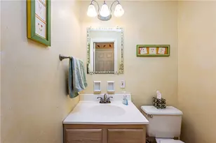 3028 Ben Venue Dr, Unity Township, PA 15601 - Photo 9