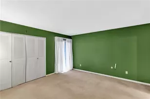2401 Charlemagne Cir, Ross Twp, PA 15237 - Photo 13