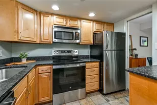 48 Foster Square, Pittsburgh, PA 15212 - Photo 13