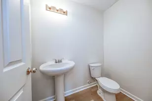 6468 Lindsey Ln, Murrysville, PA 15632 - Photo 17