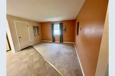 230 W Berkeley St #2101, Uniontown, PA 15401 - Photo 5