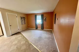 230 W Berkeley St, Uniontown, PA 15401 - Photo 5