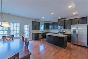 1812 Rutgers, Pittsburgh, PA 15143 - Photo 9