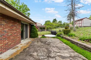 757 Artvue Dr, Scott Township, PA 15243 - Photo 29