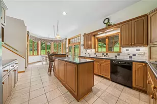 529 Edgewood Ave, White Township, PA 15701 - Photo 9