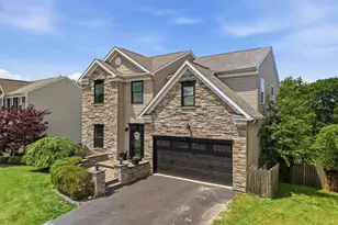 1049 Sweet Brier Dr, Hopewell Township, PA 15001 - Photo 1