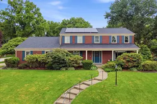 132 Penhurst Dr, Wilkins Township, PA 15235 - Photo 1