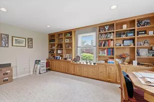 132 Penhurst Dr, Wilkins Township, PA 15235 - Photo 25