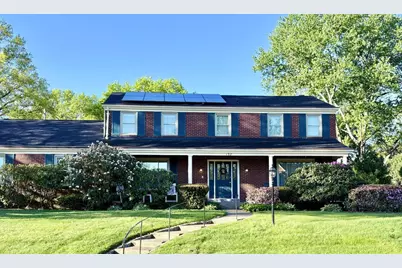 132 Penhurst Drive, Wilkins Township, PA 15235 - Photo 3