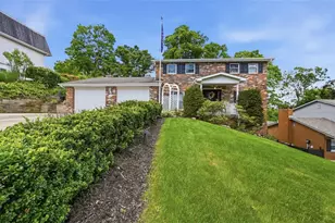 576 Carroll Dr, Irwin, PA 15642 - Photo 1