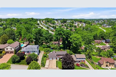 576 Carroll Dr, Irwin, PA 15642 - Photo 45