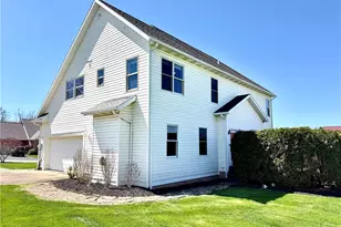 1019 Kimberly Dr, South Union Township, PA 15401 - Photo 5