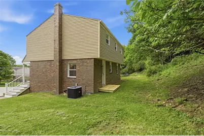1341 Sturdy Oak Dr, Scott Township, PA 15220 - Photo 39