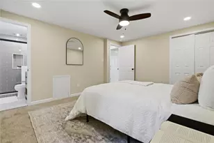 1341 Sturdy Oak Dr, Scott Township, PA 15220 - Photo 21