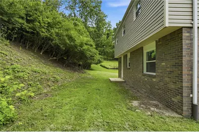 1341 Sturdy Oak Dr, Scott Township, PA 15220 - Photo 37