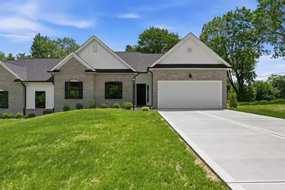 100-102 Huselton Drive, Penn Township, PA 16002 - Photo 3