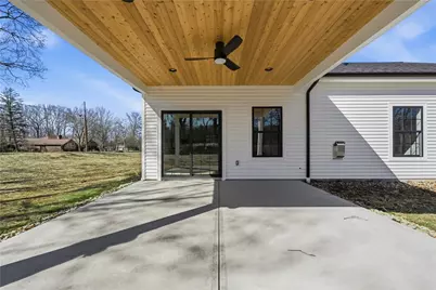 100-102 Huselton Drive, Penn Township, PA 16002 - Photo 37
