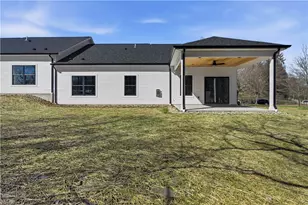 100-102 Huselton Dr, Penn Township, PA 16002 - Photo 41
