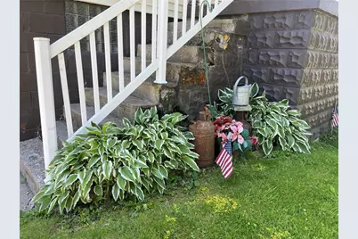 162 Front Street, Hempfield Township, PA 15635 - Photo 3