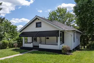 825 Donnan Ave, Washington, PA 15301 - Photo 3
