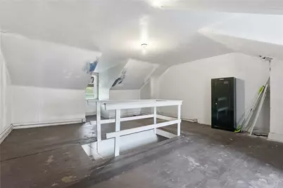 3818 Acorn St, Pittsburgh, PA 15207 - Photo 17