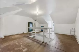3818 Acorn St, Pittsburgh, PA 15207 - Photo 19