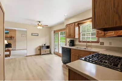 107 Rockland Drive, Pittsburgh, PA 15239 - Photo 7