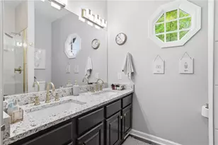 4020 Alden Dr, Scott Township, PA 15220 - Photo 23