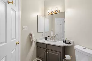 4020 Alden Dr, Scott Township, PA 15220 - Photo 27