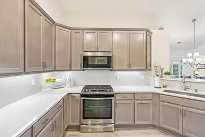 3007 Yorkshire Way, Jackson Township, PA 16063 - Photo 5