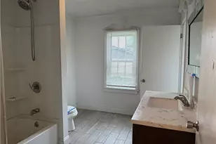 1146 Franklin Rd, Jackson Center Boro, PA 16133 - Photo 11