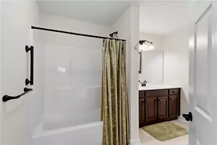6013 Laurel Ct, Lancaster Township, PA 16037 - Photo 21