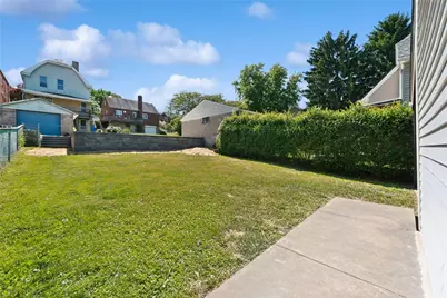 616 Gallion Ave, Pittsburgh, PA 15226 - Photo 23