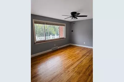 11228 Azalea Dr, Pittsburgh, PA 15235 - Photo 7
