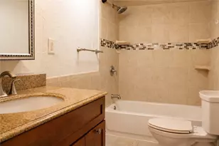 338 1/2 N 1st St, Jeannette, PA 15644 - Photo 5