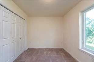 515 Sunview Cir, Derry Township, PA 15650 - Photo 15
