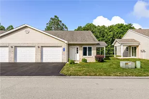 515 Sunview Cir, Derry Township, PA 15650 - Photo 1