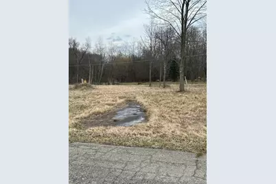 0 Canal Dr, Lot 15, Hempfield Township, PA 16125 - Photo 3