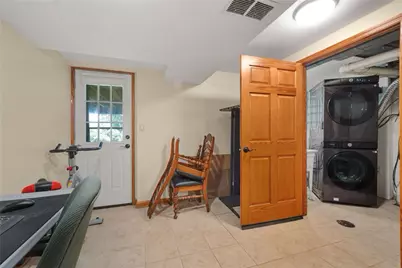 652 Aljo Dr, Pittsburgh, PA 15241 - Photo 25