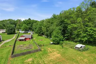108 Connoquenessing School Rd, Connoquenessing Township, PA 16053 - Photo 39