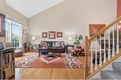 751 Marigold Ct, Collier Township, PA 15017 - Photo 5