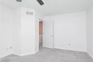 277 Cordial Dr, Cecil, PA 15017 - Photo 11
