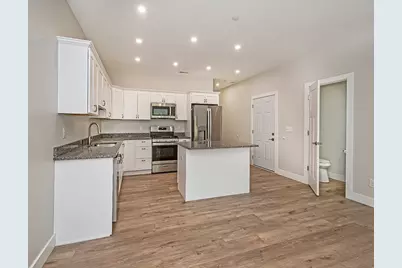 202 Willow Ln, Beaver Falls, PA 15010 - Photo 7