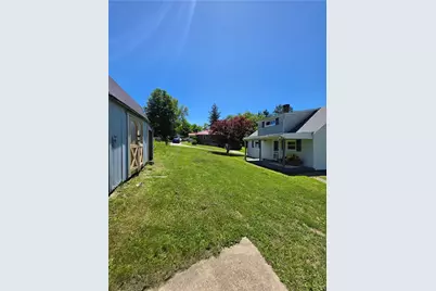 84 Crossridge Rd, Fallowfield, PA 15022 - Photo 5