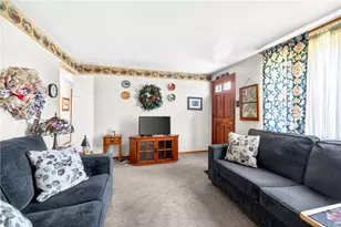 35 Frances Dr, Robinson Twp, PA 15108 - Photo 7