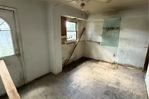 1805 4th Ave, Beaver Falls, PA 15010 - Photo 3