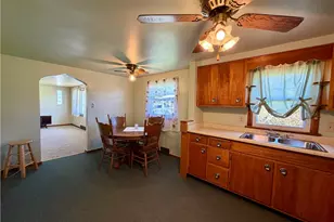 715 Parkview Terrace, Mt Pleasant Boro, PA 15666 - Photo 7
