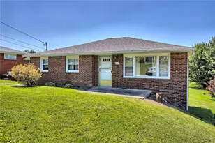 715 Parkview Terrace, Mt Pleasant Boro, PA 15666 - Photo 35